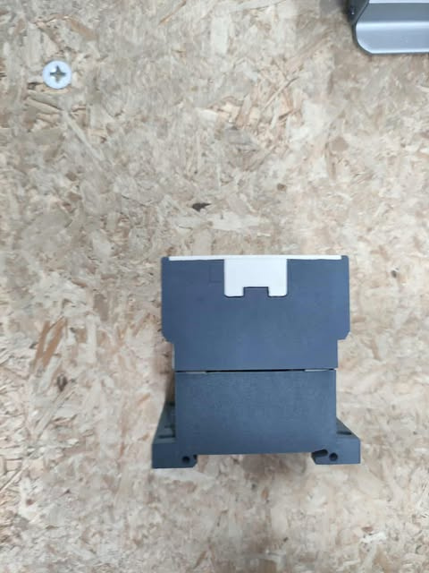 Mini stykač Schneider LC1K06 - 3