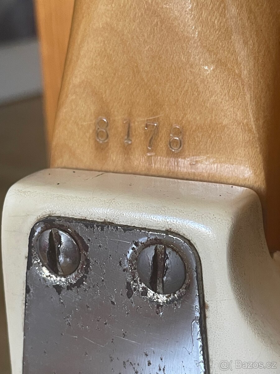 Kytara Jolana Vikomt - 3