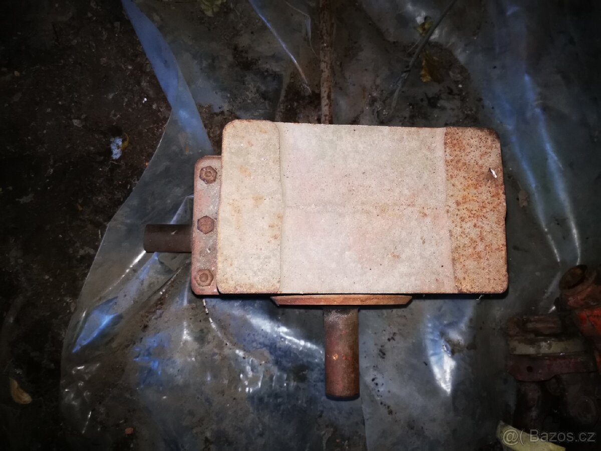 Úhlová převodovka - 3