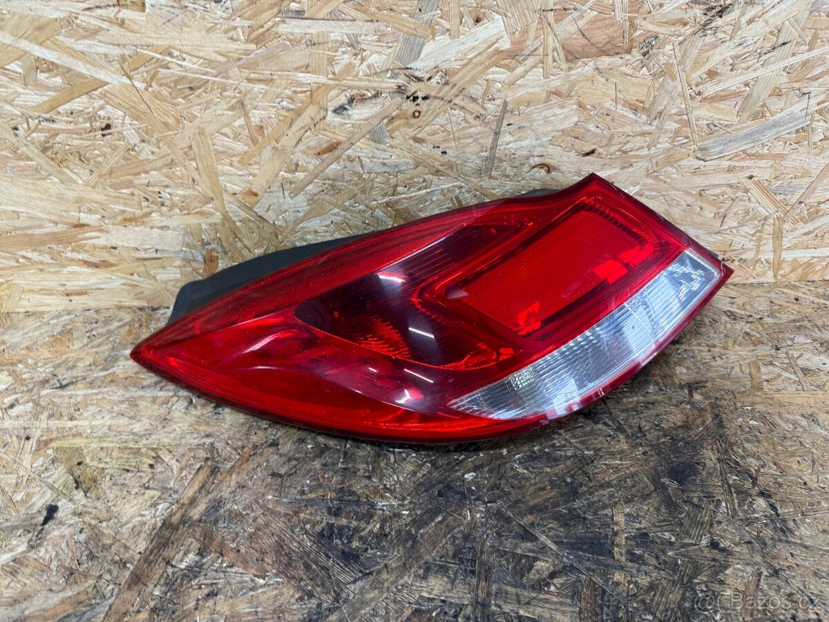 ZADNÍ LEVÉ SVĚTLO OPEL INSIGNIA SEDAN - 3