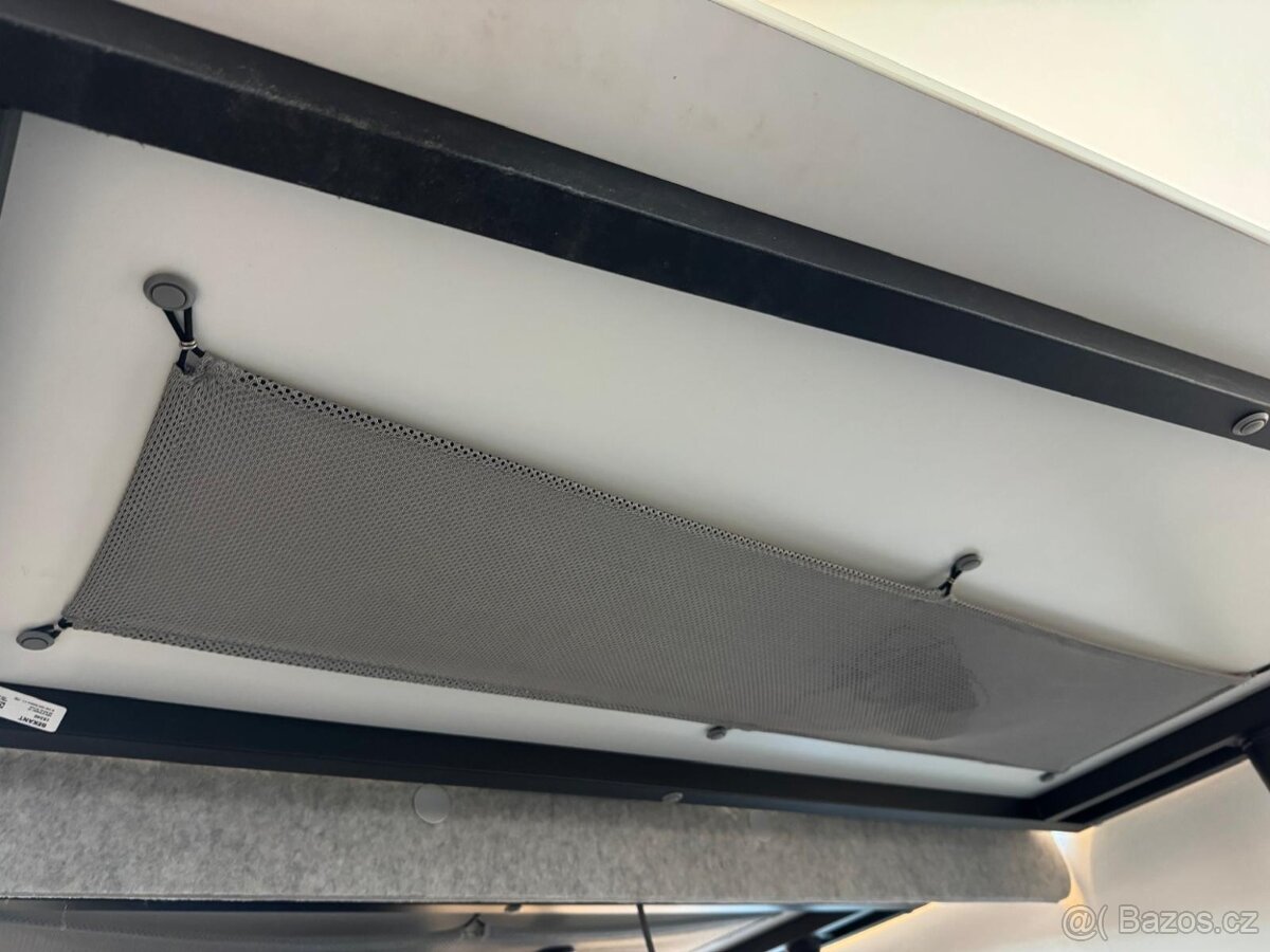 Kancelářský stůl Ikea Bekant - 3