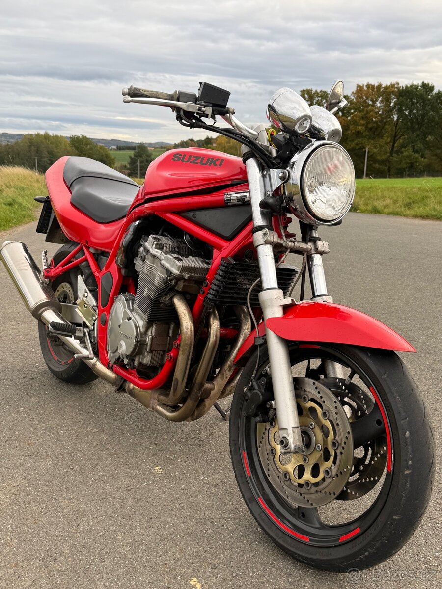 Suzuki bandit 600 - 3