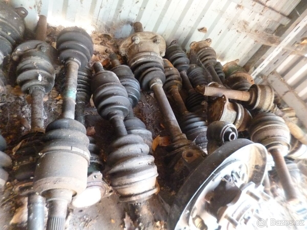 Přední poloosy Mitsubishi Pajero, L200, Nissan Terrano - 3