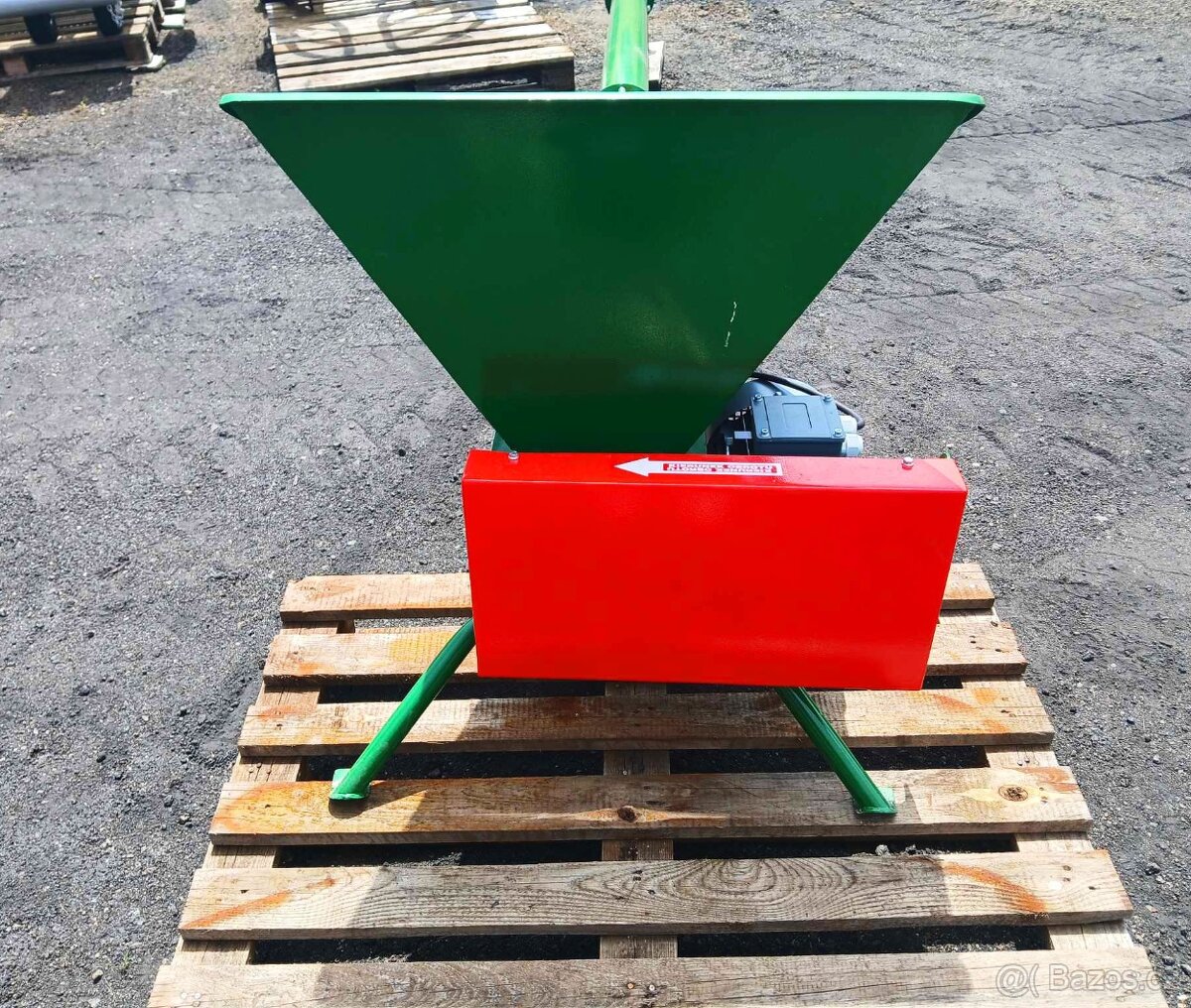 Šnekový dopravník AGRO-MR s násypkou - 3