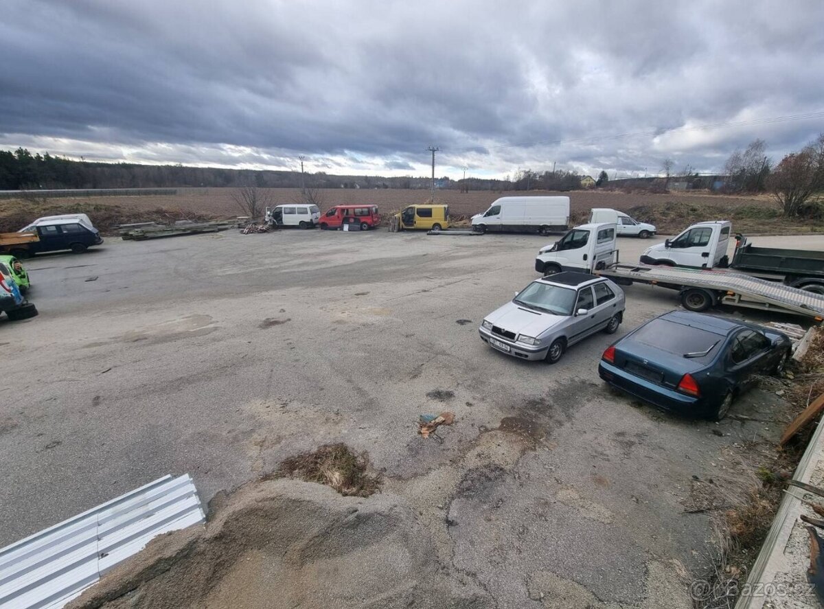 Pronájem asfaltová plocha, kancelář - 3