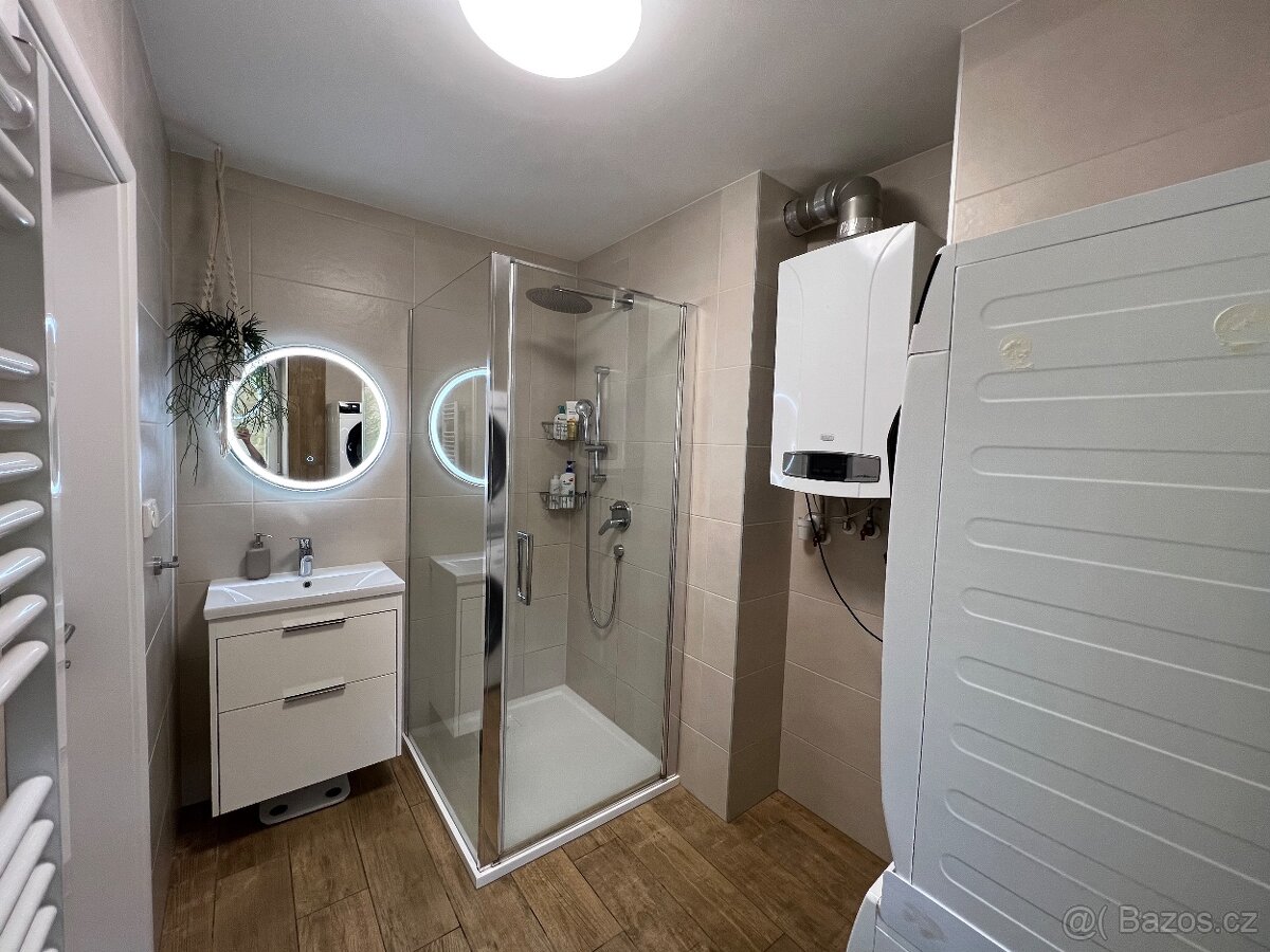 Prodej bytu 2+1 56 m² Adamov - 3