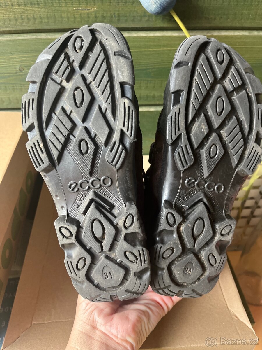 Ecco 34 - 3