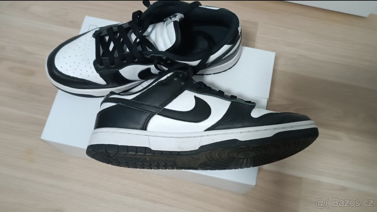 Nike Dunk Low Panda - 3