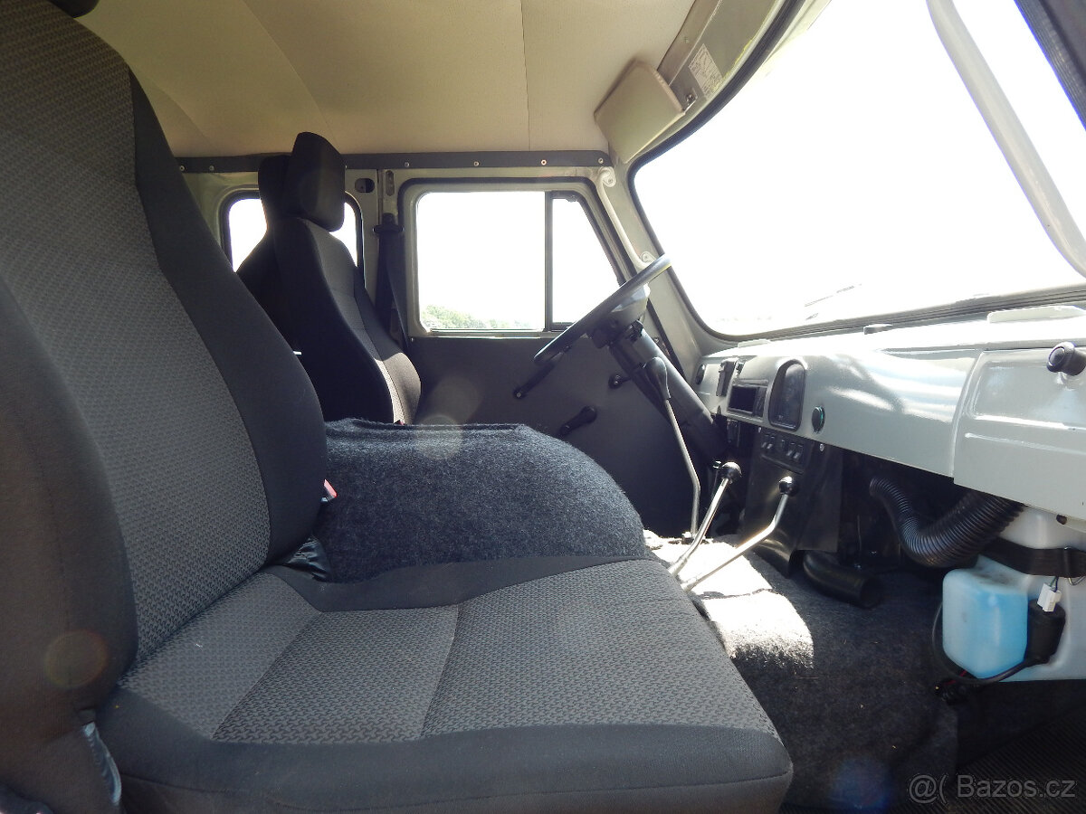 UAZ Buchanka - 3