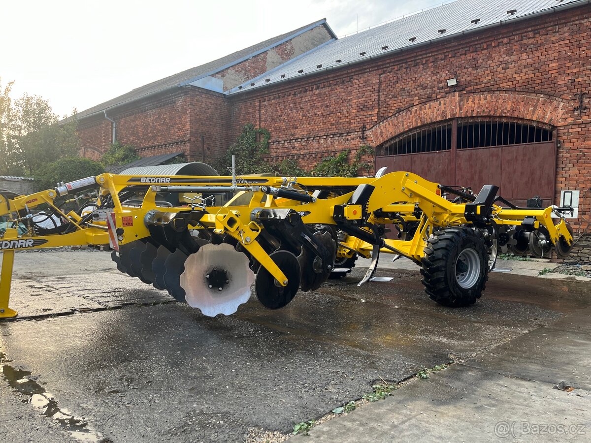 BEDNAR ACTROS RO - 3