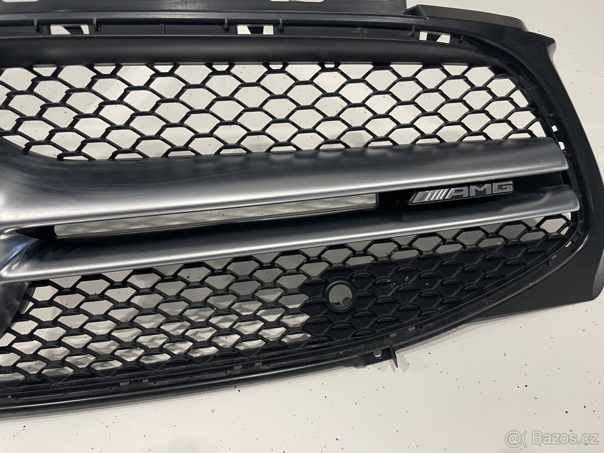 Mercedes Benz CLA maska - 3