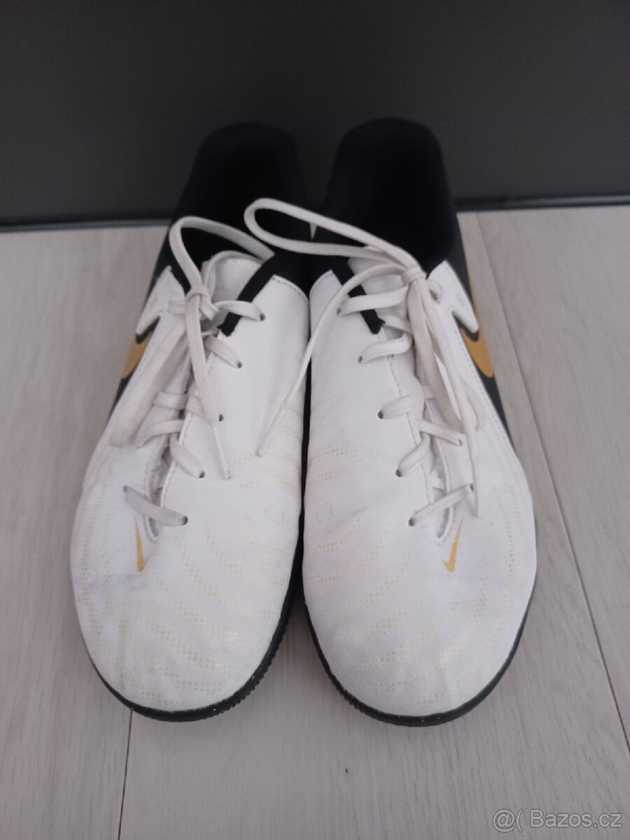 Sálová obuv Nike 37,5 - použité - 3