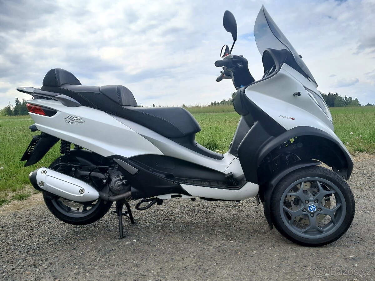 Piaggio MP3 300i ABS,ASR - 3
