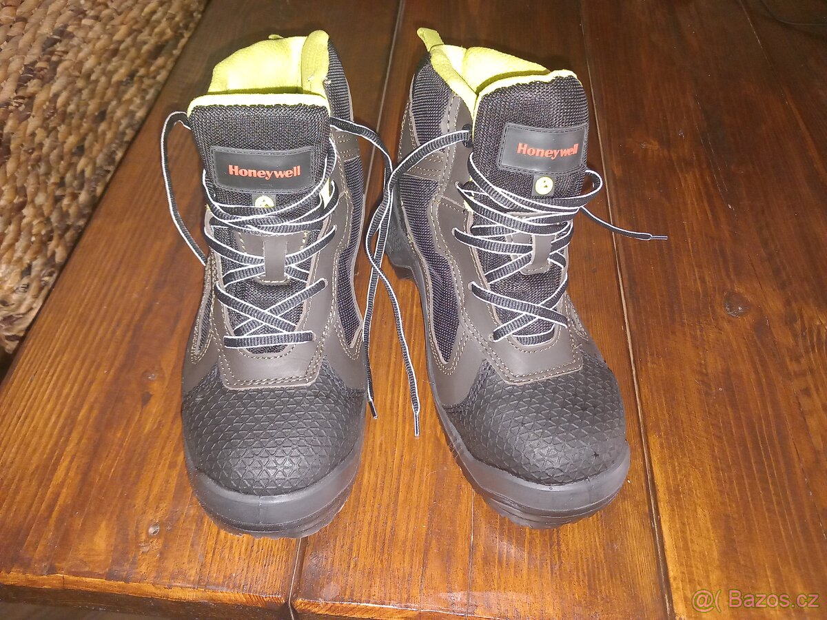 Pracovní obuv - 3