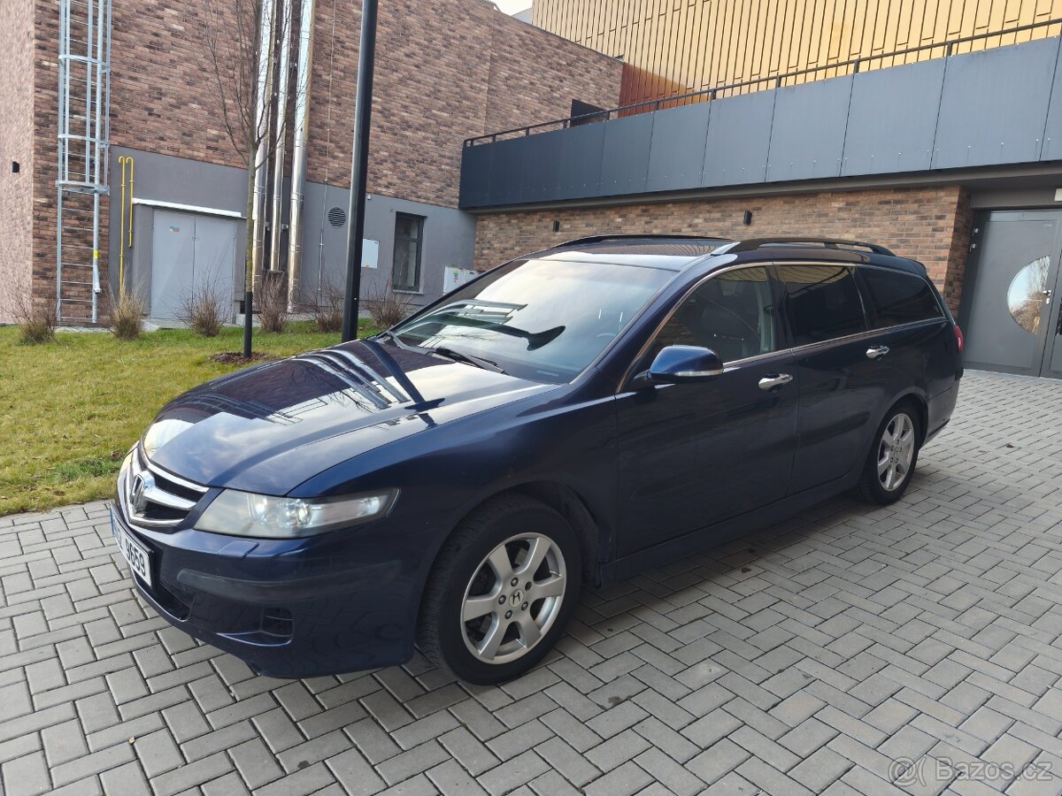 HONDA ACCORD Executuve 2.2i-CTDi 103kW - 3