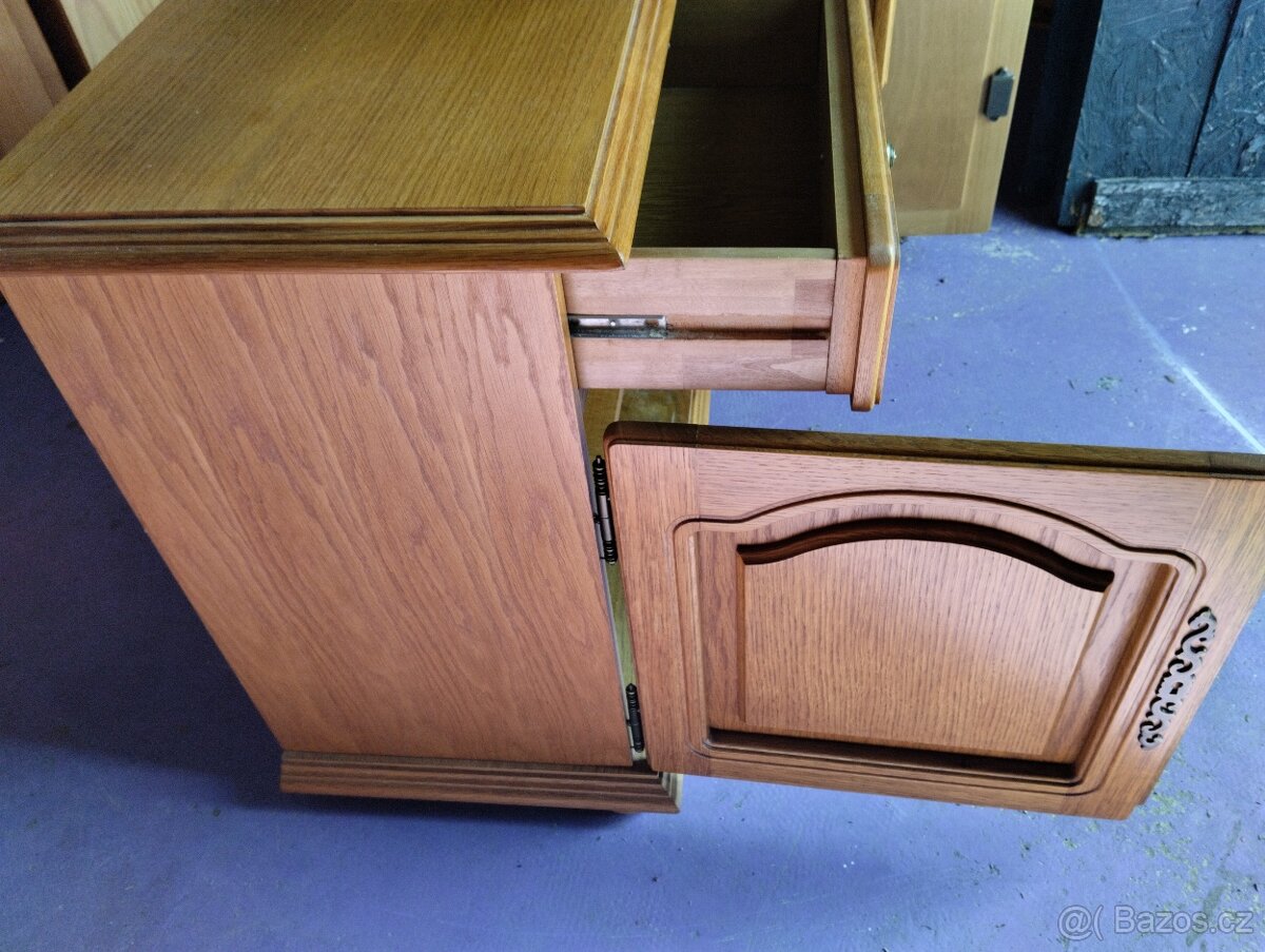 Komoda rustikalní dub lakovaná - 3