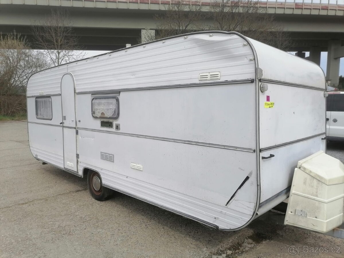 Karavan, Kuchyňka , Palandy , Topeni - 3