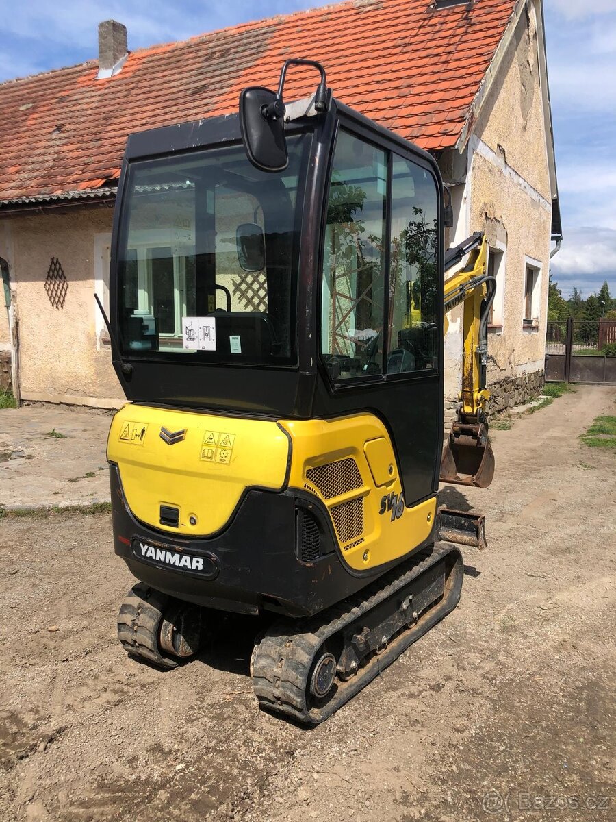 Minibagr YANMAR SV16 - 3