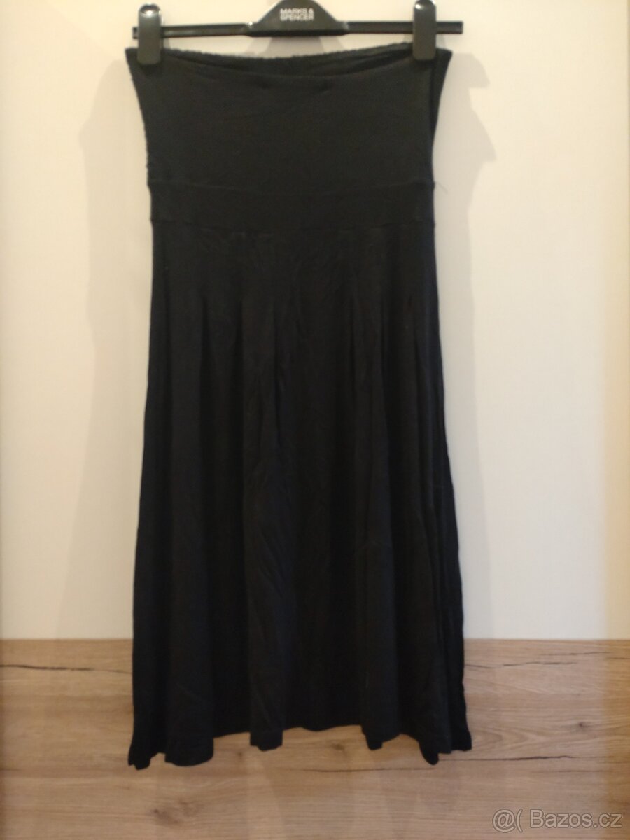 Černé mini šaty Clockhouse - 3