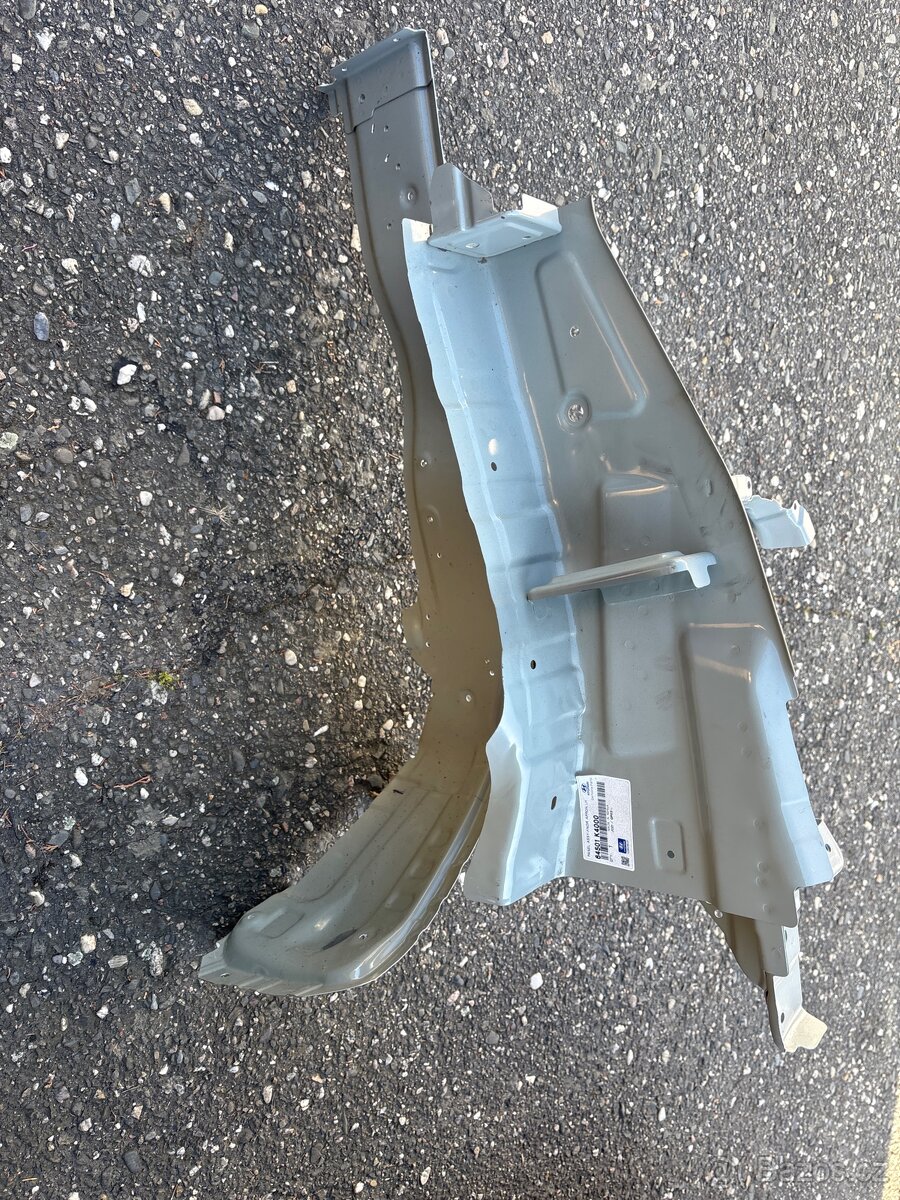 Hyundai Kona (lze i na electric)levý podběh - 3