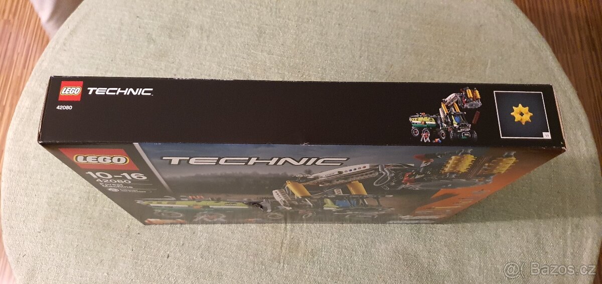 LEGO® Technic 42080 Lesní stroj - 3
