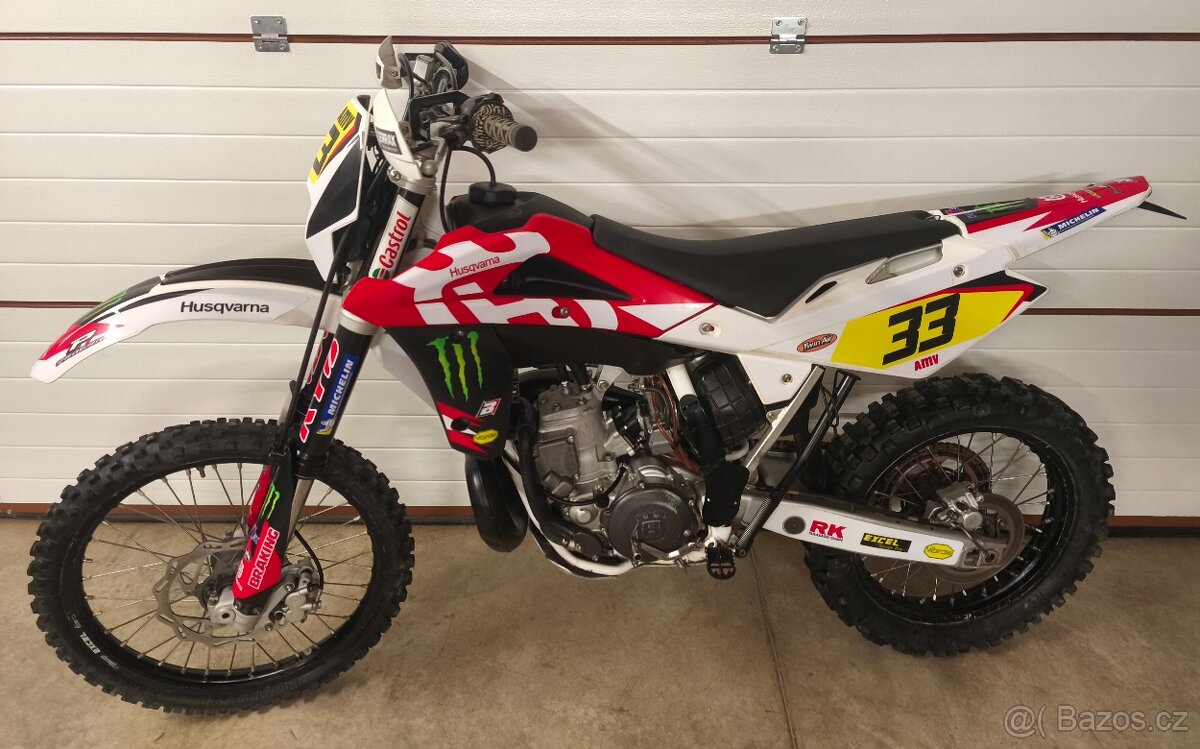 Husqvarna WR 300 - 3