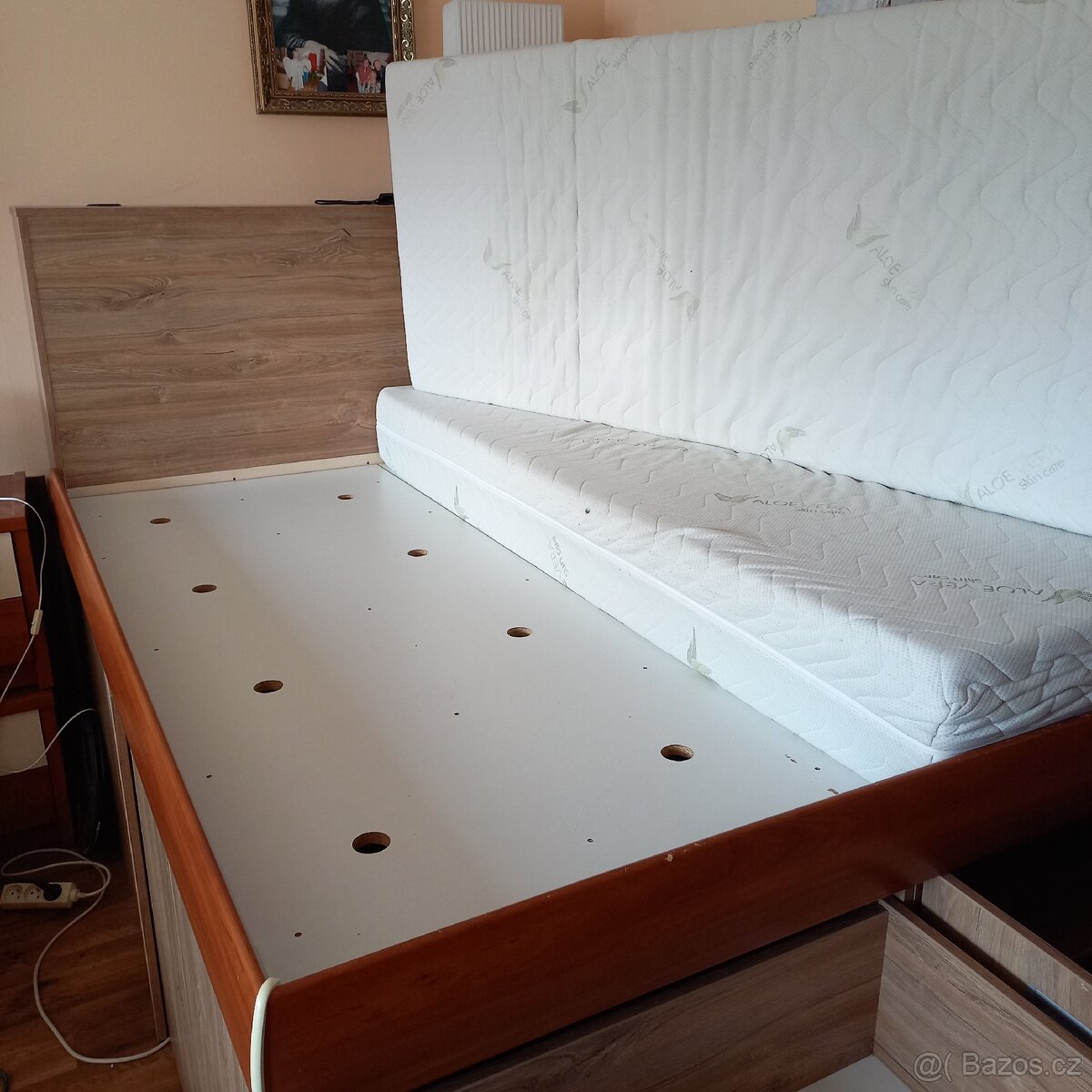 Vyvýšená postel s úložným prostorem 160 × 200 - 3