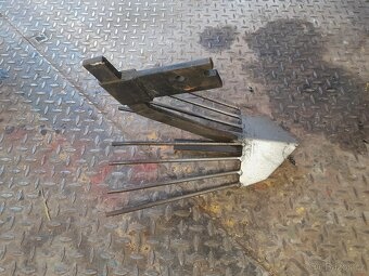 Vyoravač brambor vari - 3