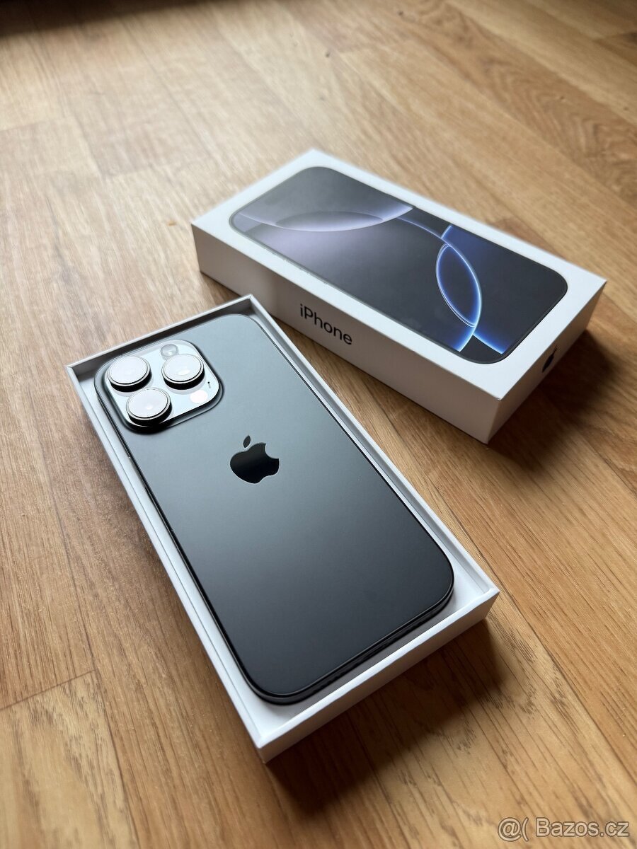 Apple iPhone 16 Pro 128GB černý titan - 3