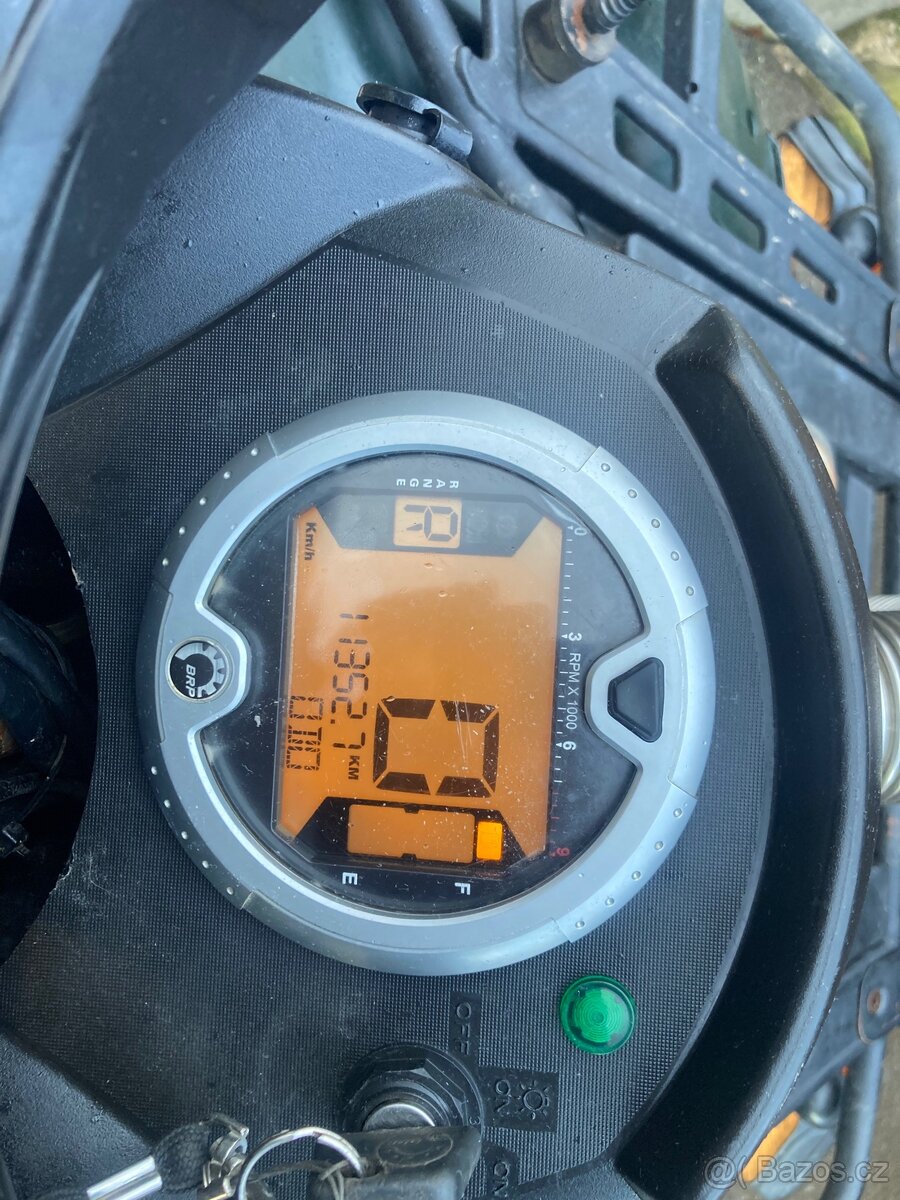 Can am Outlander 800 XT - 3