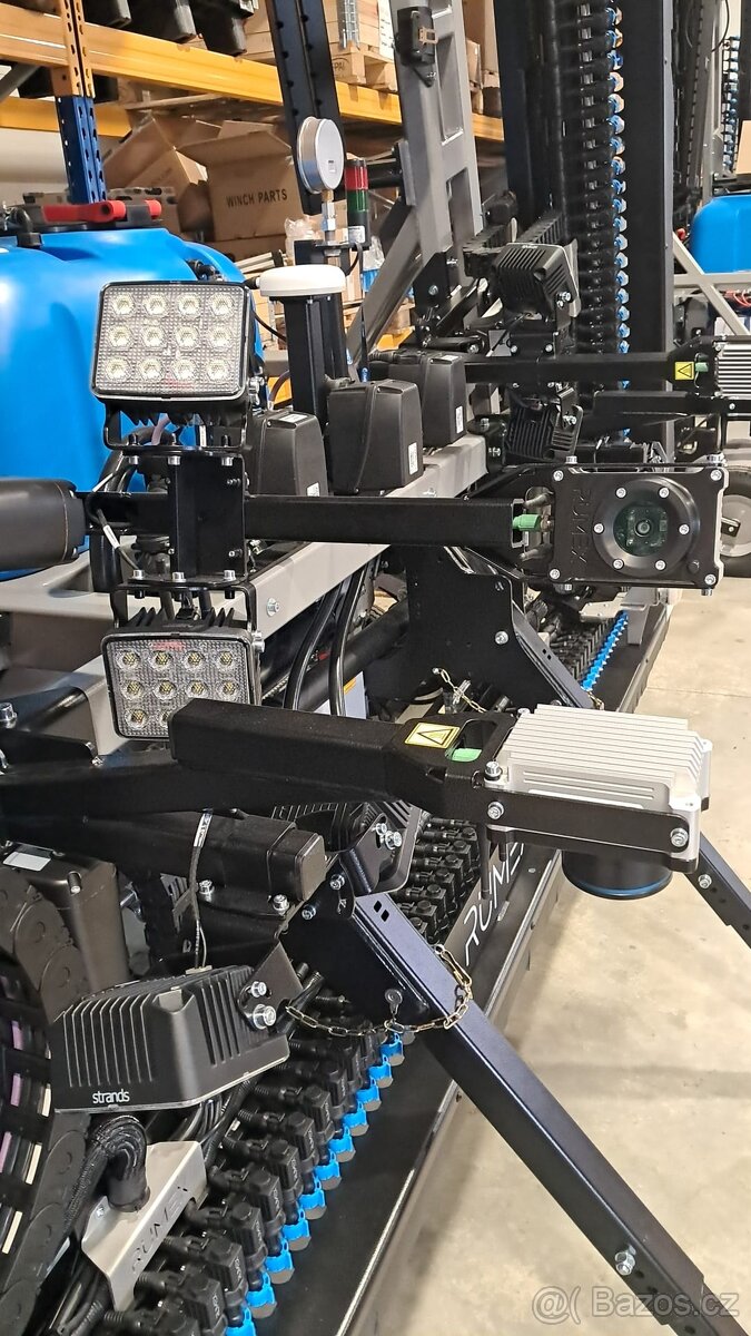 Inteligentní postřikovač RUMEX - 3