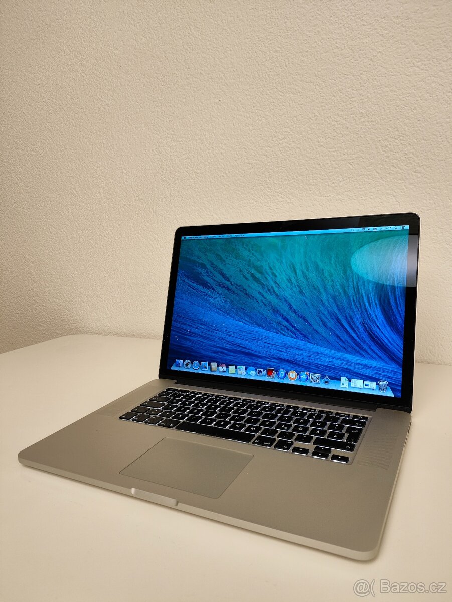 MacBook Pro 15 2014 | i7 • 8GB • 256GB - 3