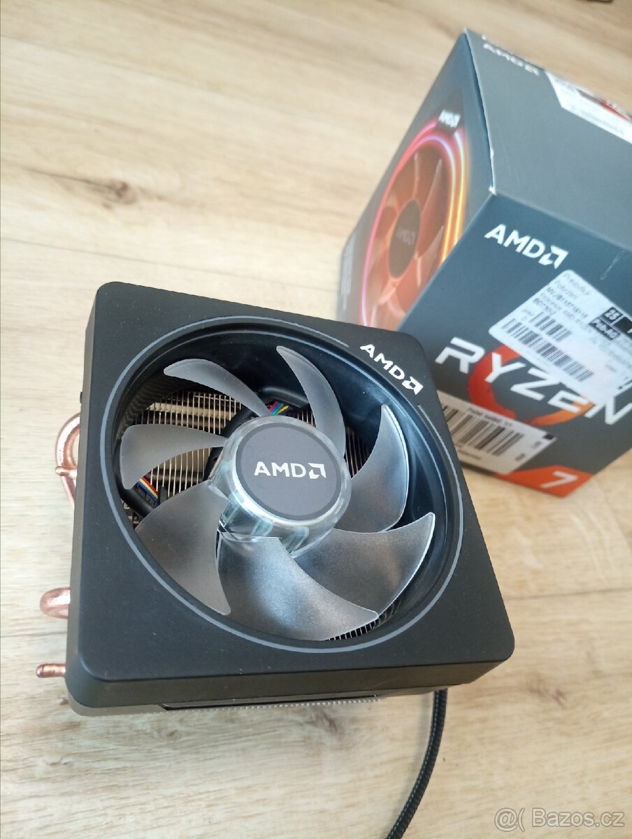 AMD Ryzen 7 2700X s chladičem a balením - 3
