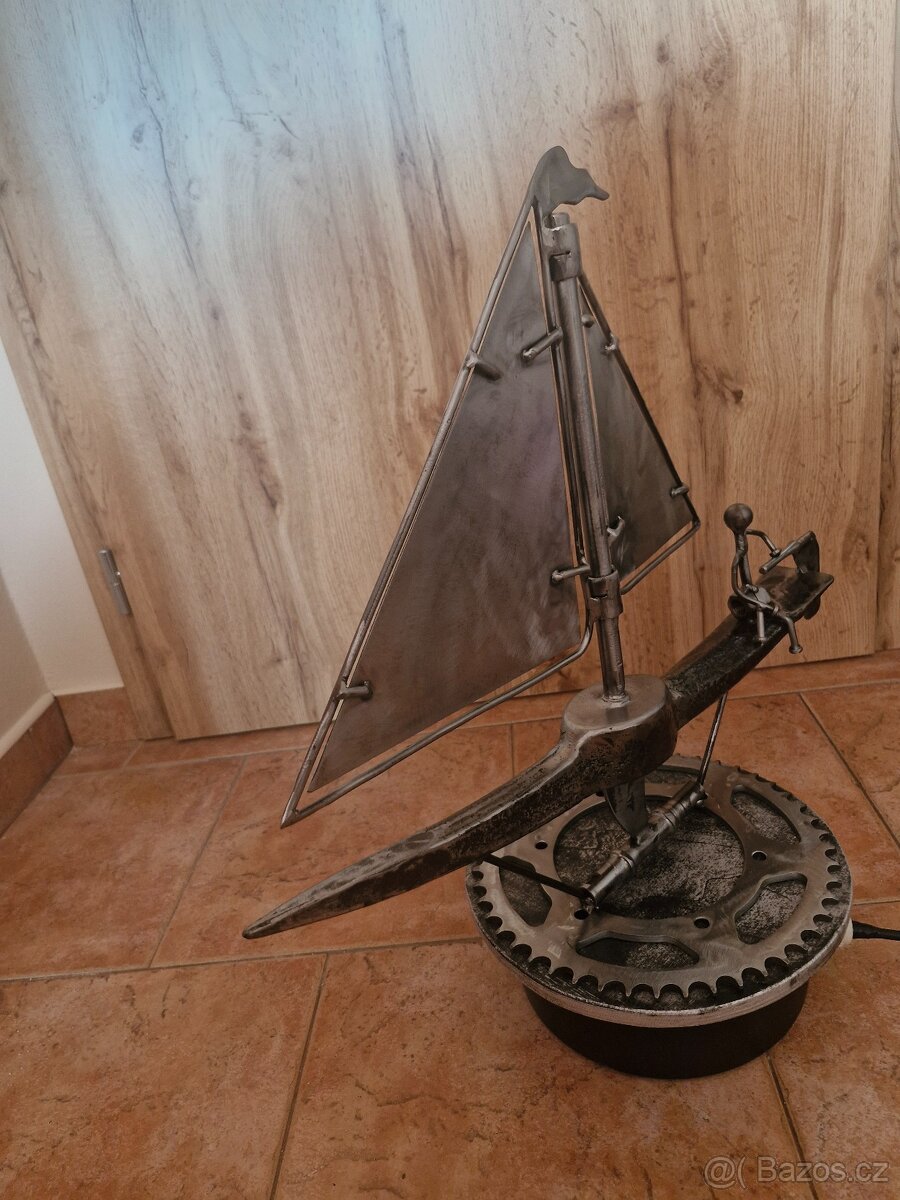 Plachetnice z kovu - 3