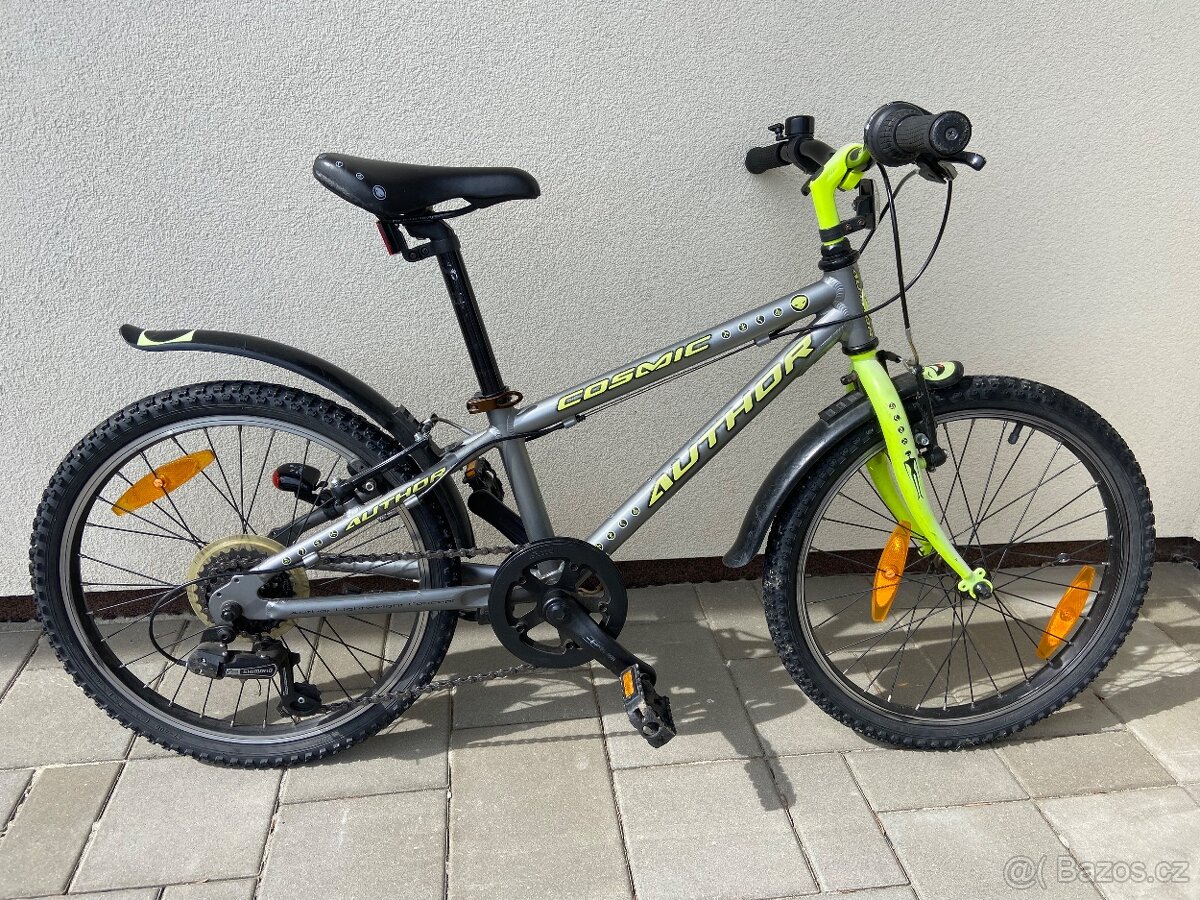 Author cosmic 20 - 3