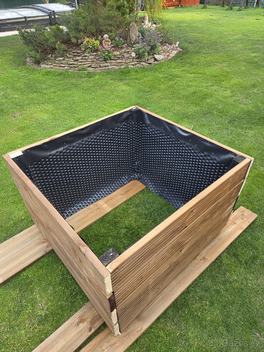 Vyvýšený záhon - 3