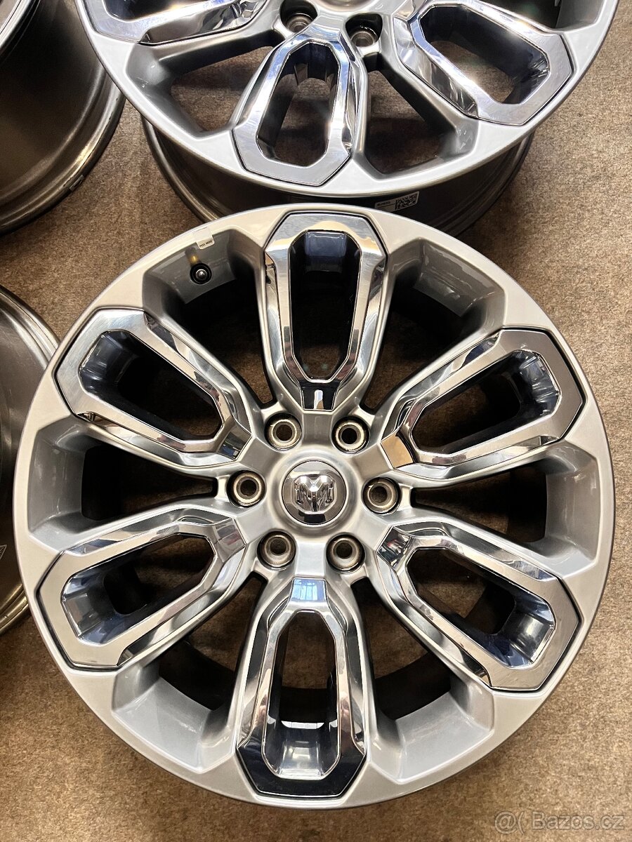 6x139 R20 Dodge RAM 1500 originál ALU DISKY - 5Generace