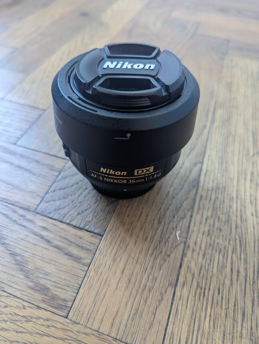 Nikon D90 + 2 objektivy + příslušenství - 3