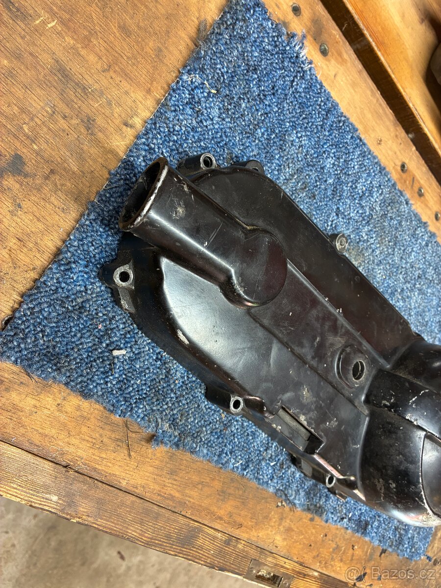 Kryt variátoru Kymco Dink 150 - 3