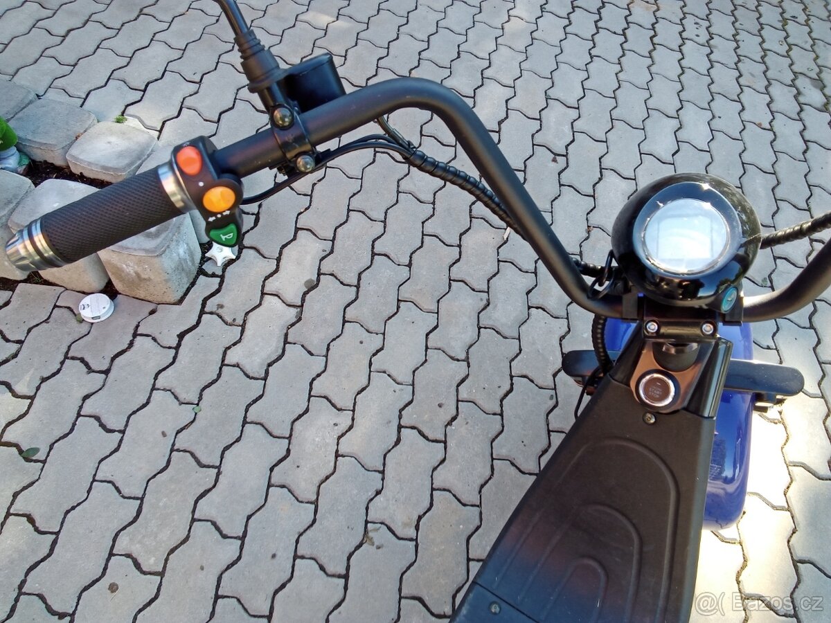 Elektrická koloběžka EcoWheel - Chopper - 3