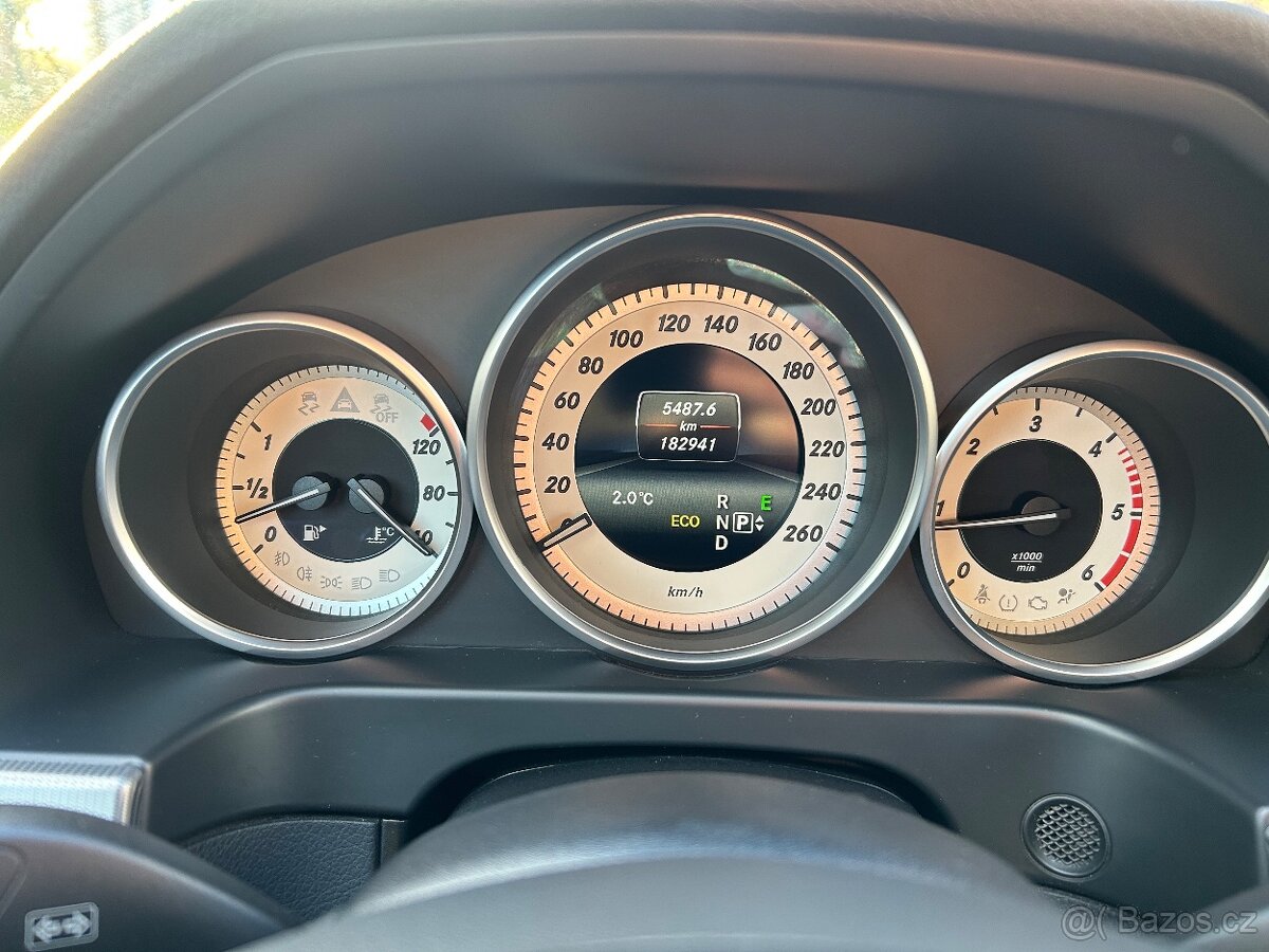 Mercedes-Benz E 250 CDI 4MATIC • 150 kW • Automat • 2014 - 3