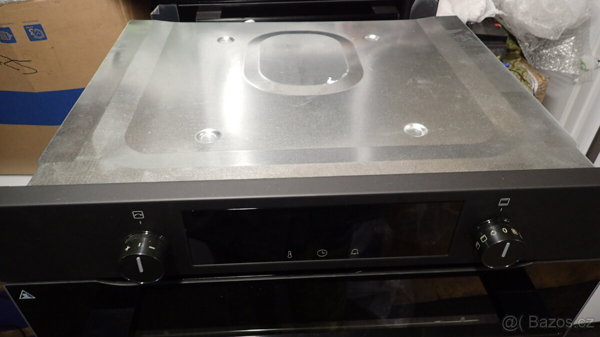 Vestavná trouba Siguro BO-S35 Built-in Pyrolitic - 3