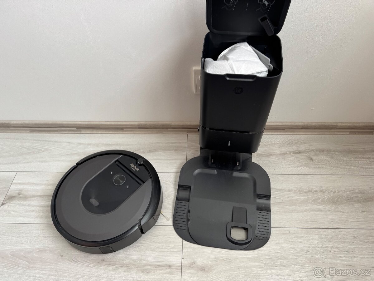 IROBOT i8+ Combo - 3