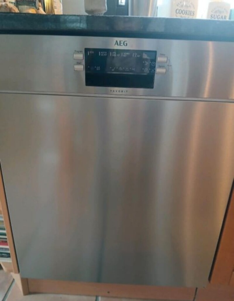 Buková kuchyně zn.Nolte se spotebiči,5816 - 3