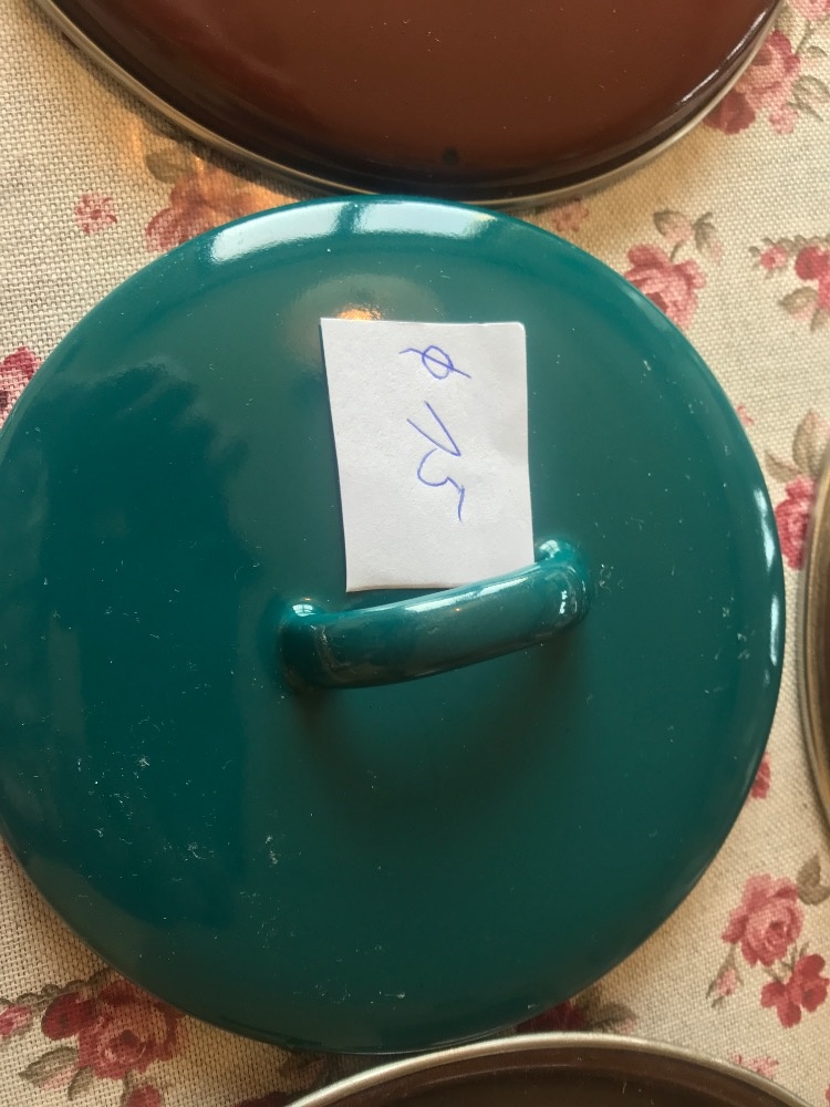 Smaltované pokličky - 3