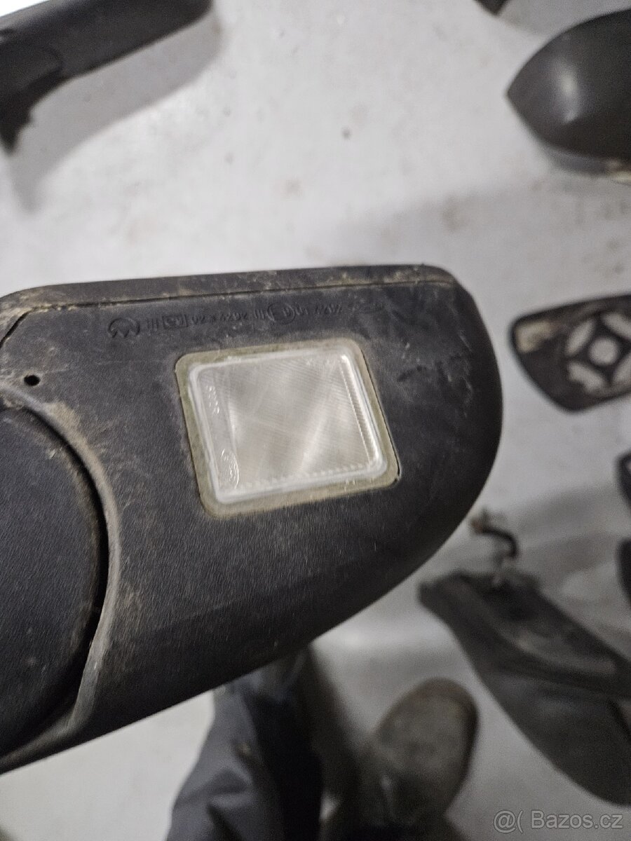 Zrcátko ford focus mk2 modré - 3