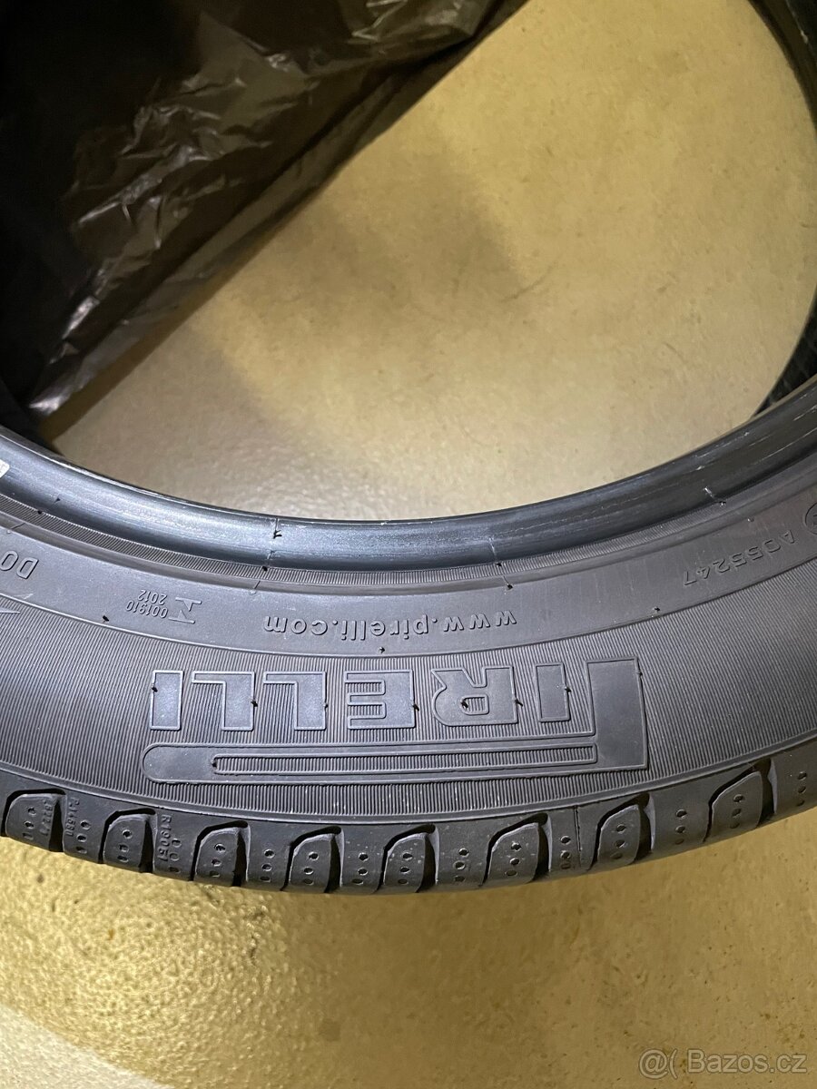 Pirelli 235/50/R19 - letní - 3