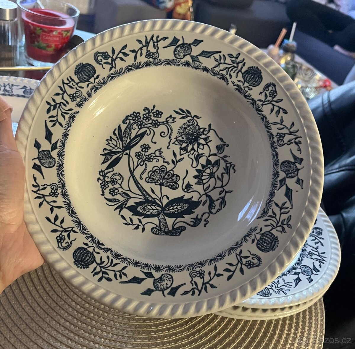 Talíře - 3
