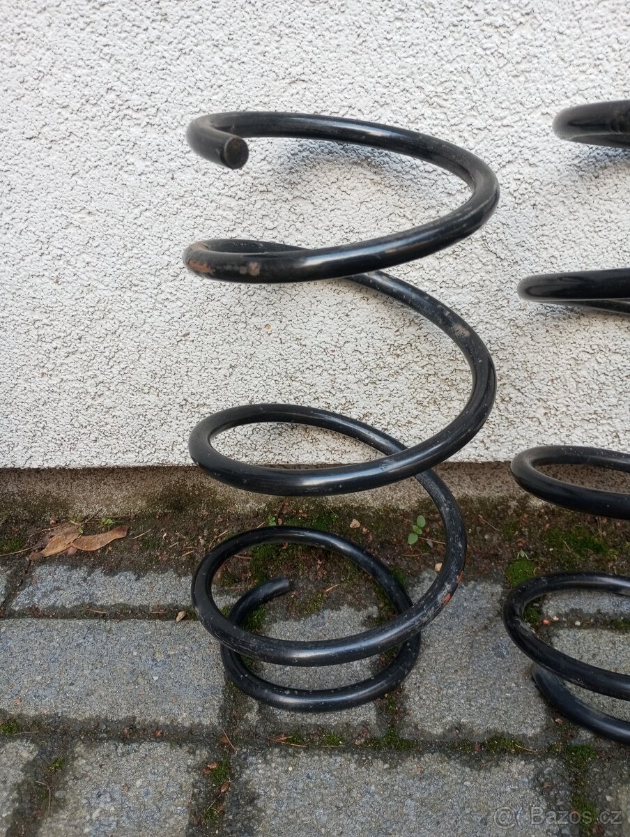 Přední pružiny BMW E39 - 3