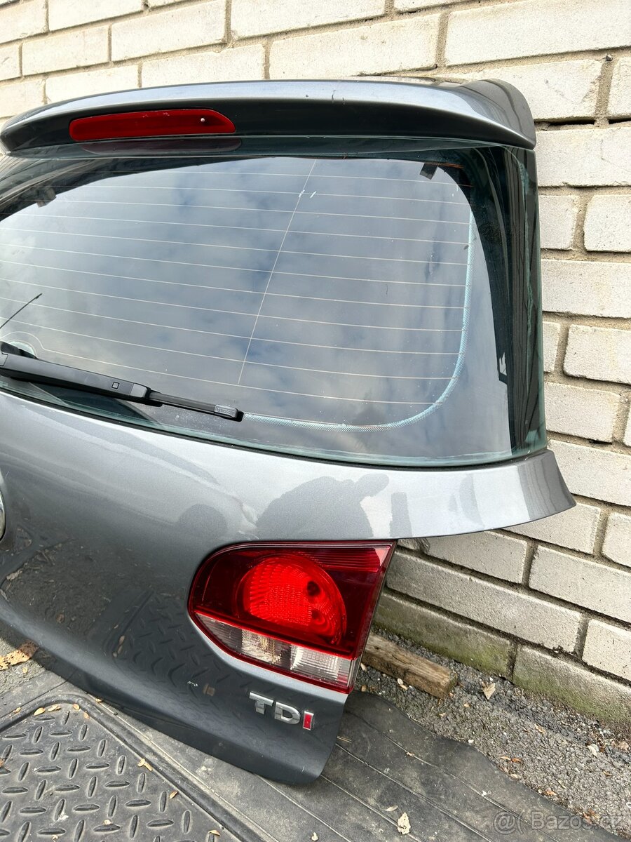 VW Golf 6 Hatchback páté dveře - 3